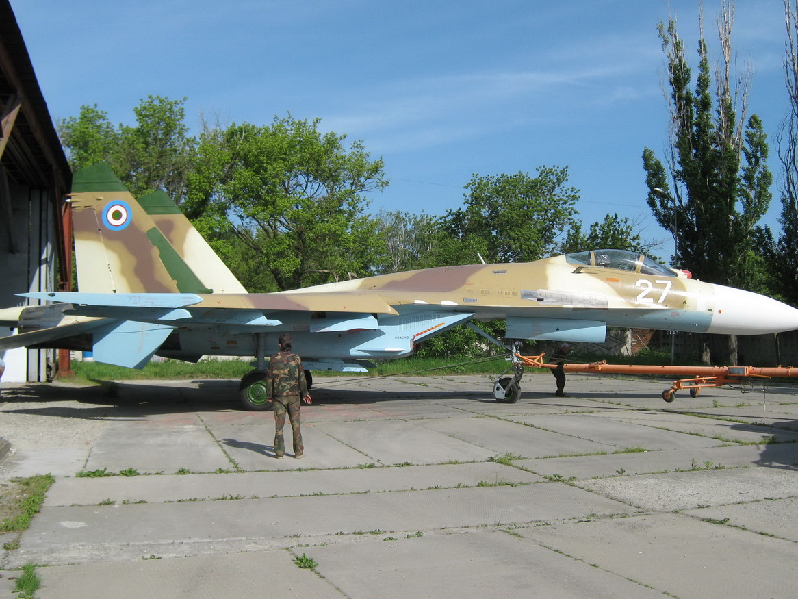 Su-27 De Uzbekistan (rarísimos). Attachment